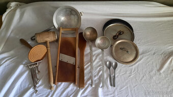 Staré kuchyňské vybavení - 2