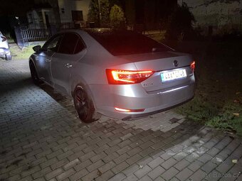 🚗 Škoda Superb 3 2.0 TDI 140 kW – TOP stav, bez investic - 2