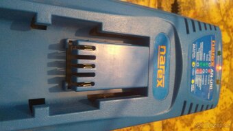 Univerzální nabíječka NAREX AN-UNI, MixPult, vysavač Miele - 2