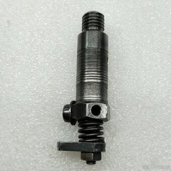 ČZ  125  B  &  T  DEKOMPRESOR  ORIGINÁL - 2