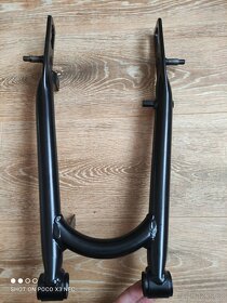 JAWA Travel 125/810, 250/597 - kyvná vidlicee - 2