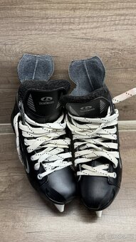 Pánské brusle BOTAS vel. 40 - 2