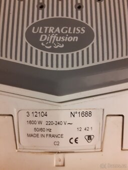 Žehlička TEFAL - 2