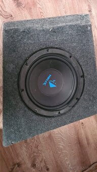 Originál subwoofer na škoda Octavia 2 - 2