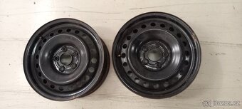 Prodám ocelové disky Rozteč šroubů 5x114,3 - 2