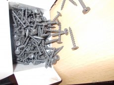 Prodám šrouby FN 35 hrubý závit - 2