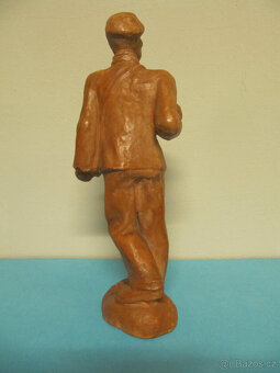 soška Harmonikář r.1943 - 2