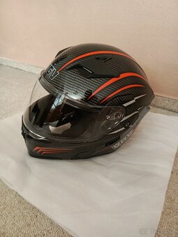 Výklopná helma - 2