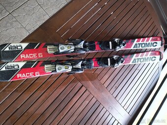 Sjezdové lyže Atomic - 2
