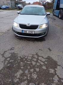 Škoda Octavia 1.4 benzín + cng - 2