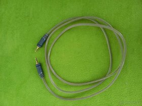 Kabel Hitachi jack 3,5/ jack 3,5 - délka 1,65m - 2