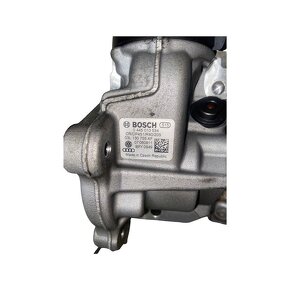 Vysokotlaké vstřikovací čerpadlo 03L130755AF 2.0TDI 103KW - 2