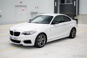 BMW M240i - 2