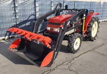 YANMAR FF254D s čelním nakladačem - 2