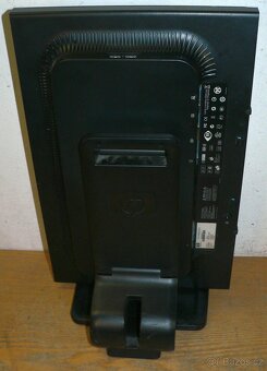 LCD monitor HP COMPAQ, 22 palců, otočný stojan - 2