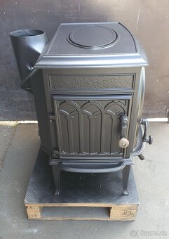Litinová kamna Jotul F 5000 CB černý lak - 2