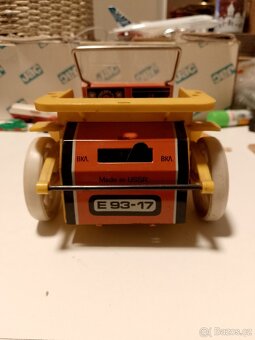 Plechové retro auto - 2