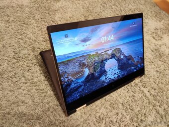 [2v1 15.6"/4K dotyk] HP Spectre x360 CZ klávesnice - 2