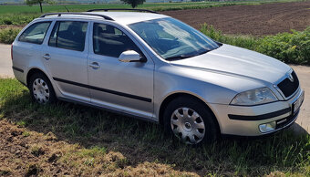 Škoda Octavia II kombi, rok 2008, vadný motor 1,9 TDI 77 kW - 2