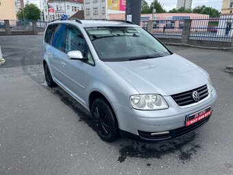 VOLKSWAGEN TOURAN 1.6 MPi 75KW 7 MÍST 2004 - 2