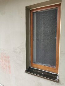 Síťe proti hmyzu do oken a balkonovych dveri - 2