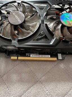 Gigabyte GTX 780ti - 2