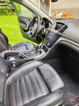Opel Insignia - 2