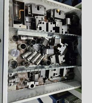 Soustruhy - CNC BNJ 51SY3 - 2