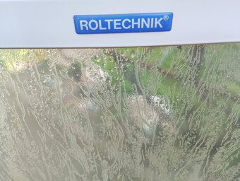 Prodám rohovou vanu se zástěnou - 2