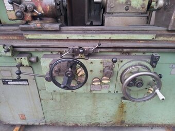 Bruska na kulato TOS 2UD-750 - 2