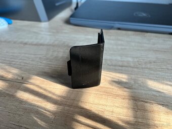 Kryt zásuvky OBD BMW e87 1er - 2