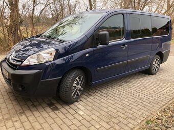 Citroën Jumpy 2.0 HDi 94 kW 9 míst, r. 2011, tažné, servisov - 2