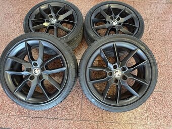 Alu kola letní r18 - 2