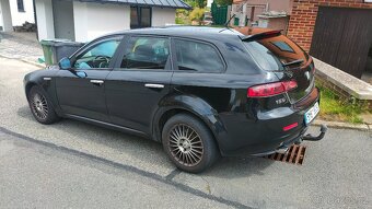 Alfa Romeo 1,9 JTDM/16/110kw - 2