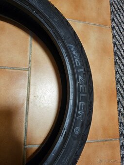 110/70 R17 Metzeler Sportec Street - 2