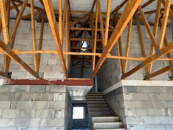 Prodej souboru rozestavěného areálu sociální péče a pečovate - 2