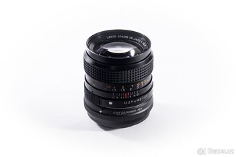 Konica AR 50mm f/1.4 + redukcia Konica–NEX - 2