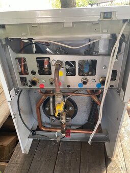 Prodám kotel Protherm tiger se zásobníkem - 2