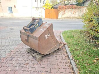 Lžíce podkopová zubatá 130 cm, EA31 - 2