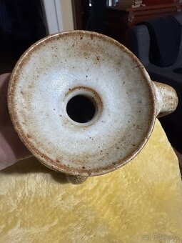 KUNŠTÁT KERAMICKÝ SVÍCEN/VÁZA HLAVA 17 cm - 2