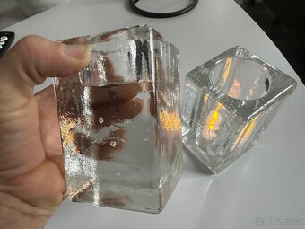 Svícen a váza ledové sklo. - 2