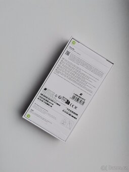 APPLE IPHONE 16e - 2