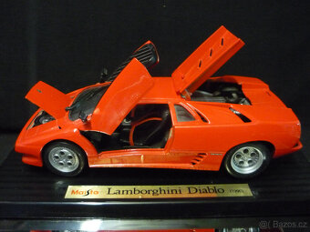 Lamborghini Diablo červené Maisto 1/18 - 2