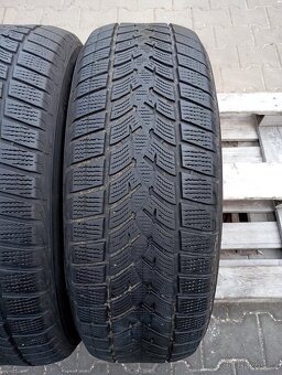 zimní pneu goodyear 215/65/17 - 2