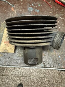 Jawa 250 pérák válce a hlavy - 2