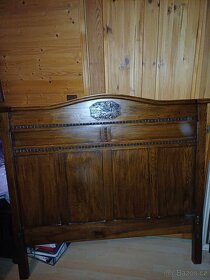 Ručně vyřezávaná starožitná dubová postel - 2