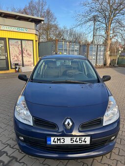 Renault Clio 3 - 2