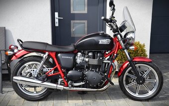 Triumph Bonneville SE 865 Red Frame limited edition - 2
