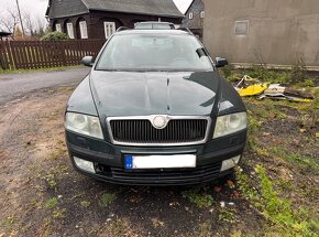 Díly škoda Octavie 2 1.9tdi 77kw BLS barva 5972 - 2