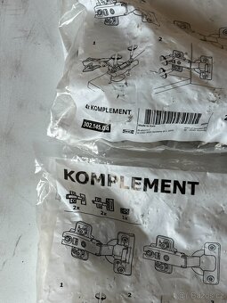 IKEA Komplement, Pant, jemné dovírání, PC 480,- - 2